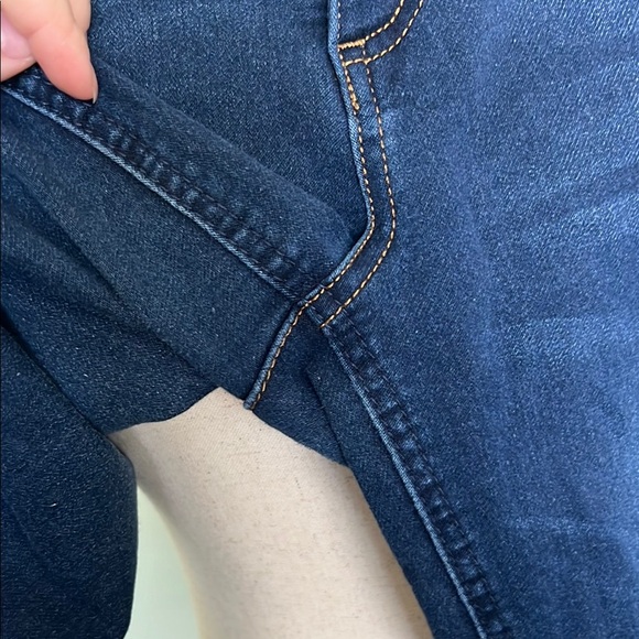 Democracy Blue Jeggings with Stretch and Tapered Leg - Picture 6 of 7